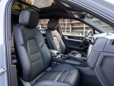 2025 Porsche Cayenne Cayenne E-Hybrid