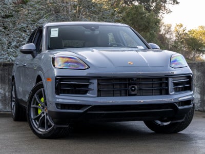 2025 Porsche Cayenne Cayenne E-Hybrid