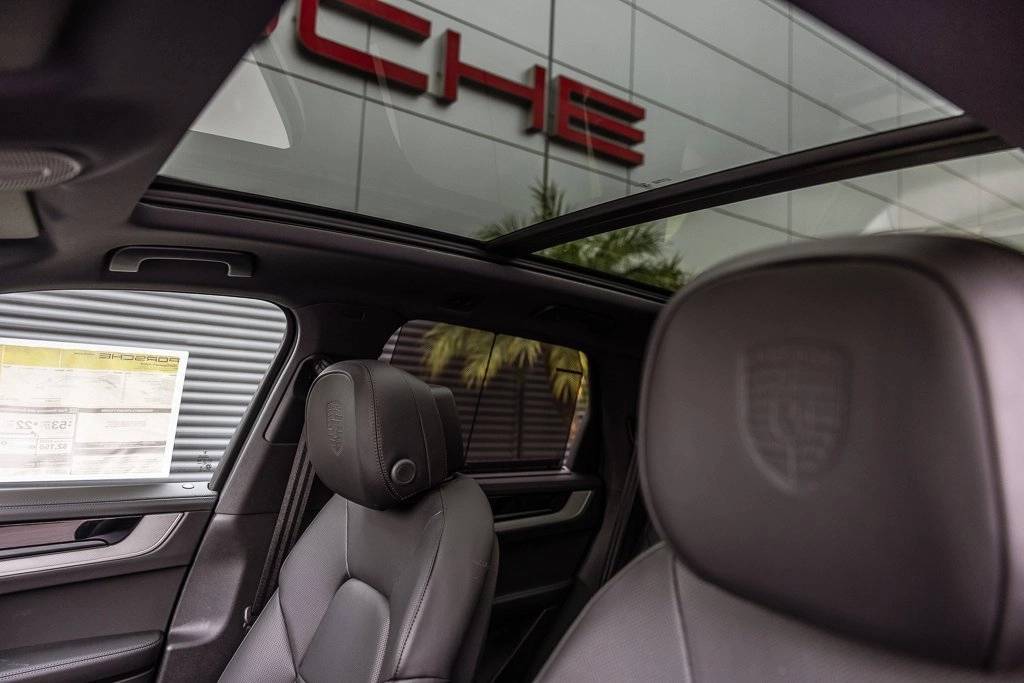 2026 Porsche Cayenne Cayenne E-Hybrid