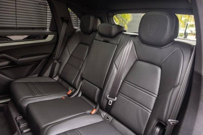 2026 Porsche Cayenne Cayenne E-Hybrid