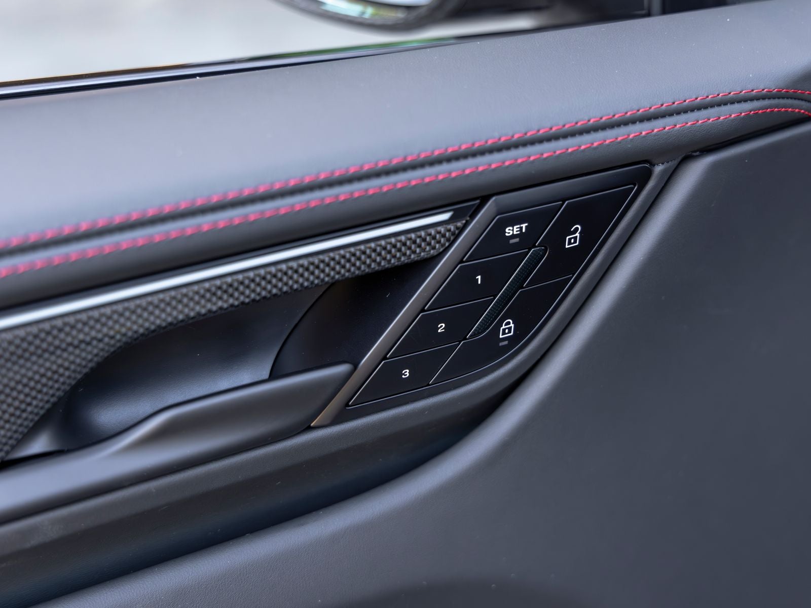 2026 Porsche Macan Macan GTS Electric