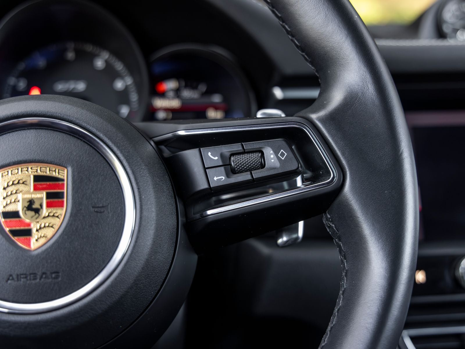 2023 Porsche Macan GTS