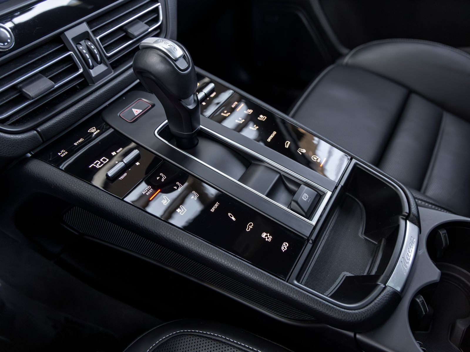 2023 Porsche Macan GTS