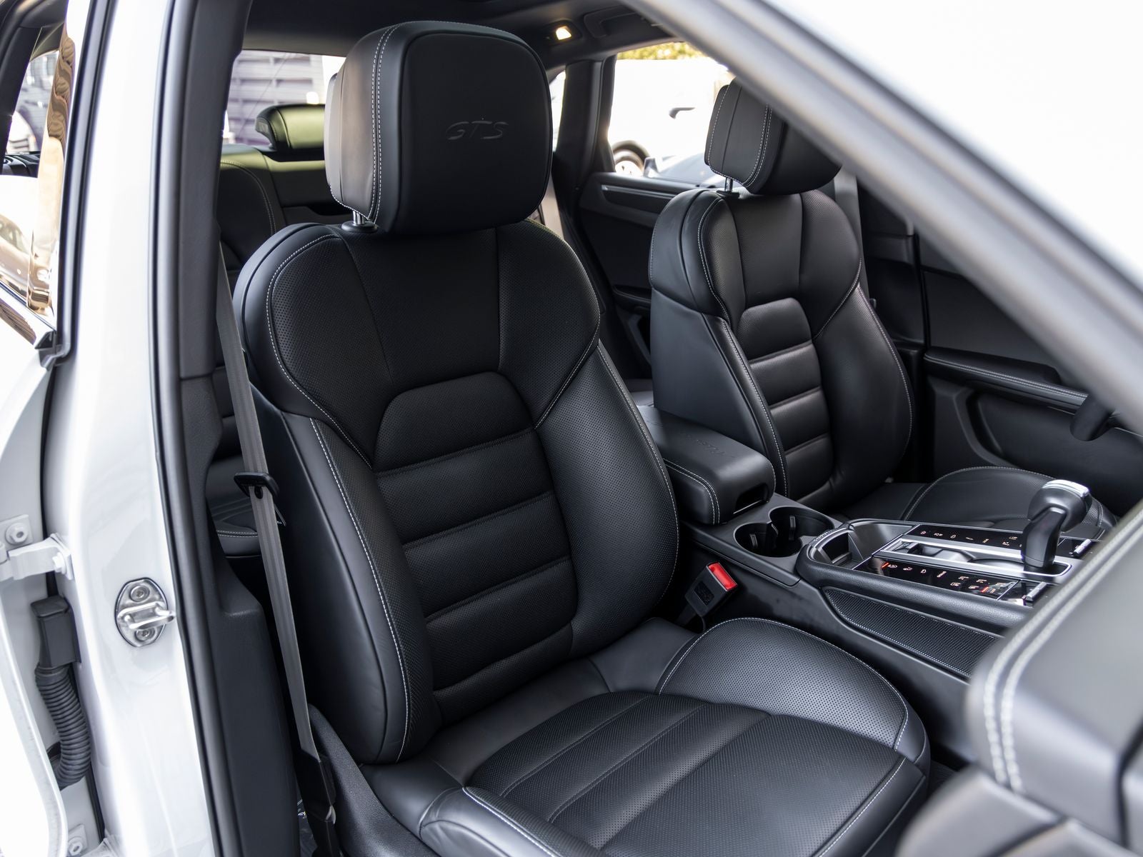 2023 Porsche Macan GTS