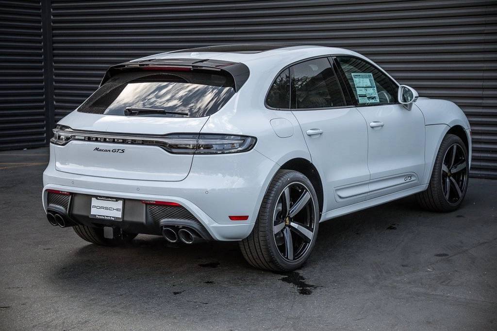 2026 Porsche Macan Macan GTS