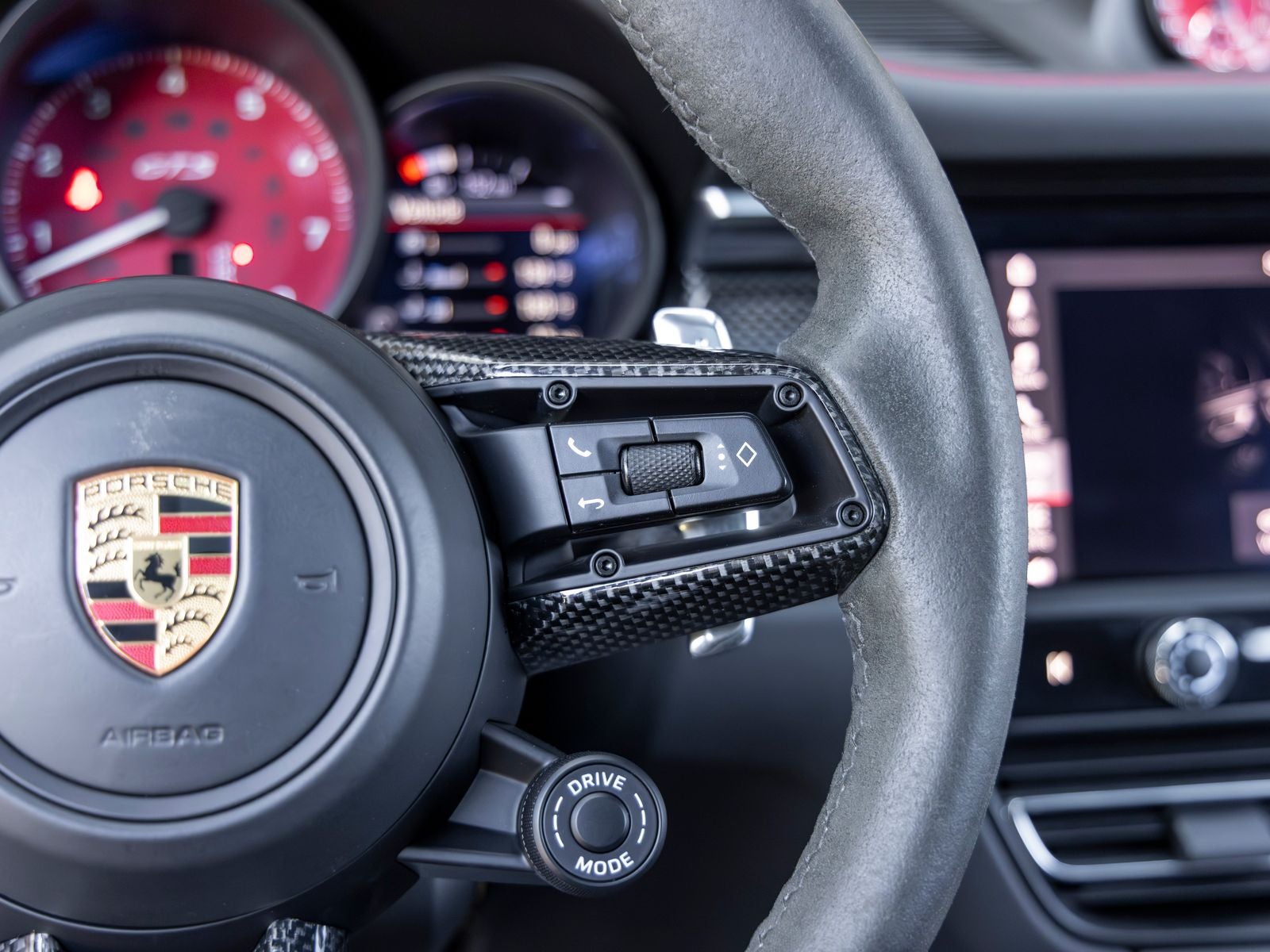 2022 Porsche Macan Macan GTS