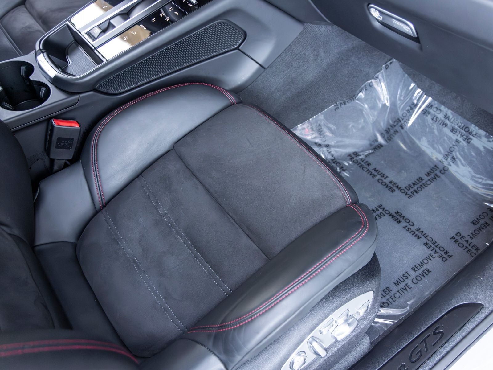 2022 Porsche Macan Macan GTS