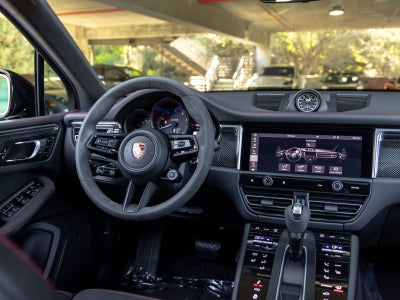 2023 Porsche Macan Macan GTS (MY23)