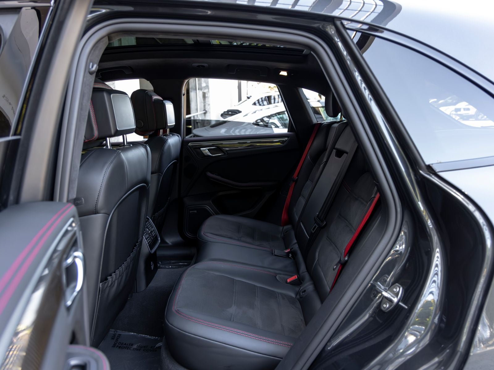 2023 Porsche Macan Macan GTS (MY23)