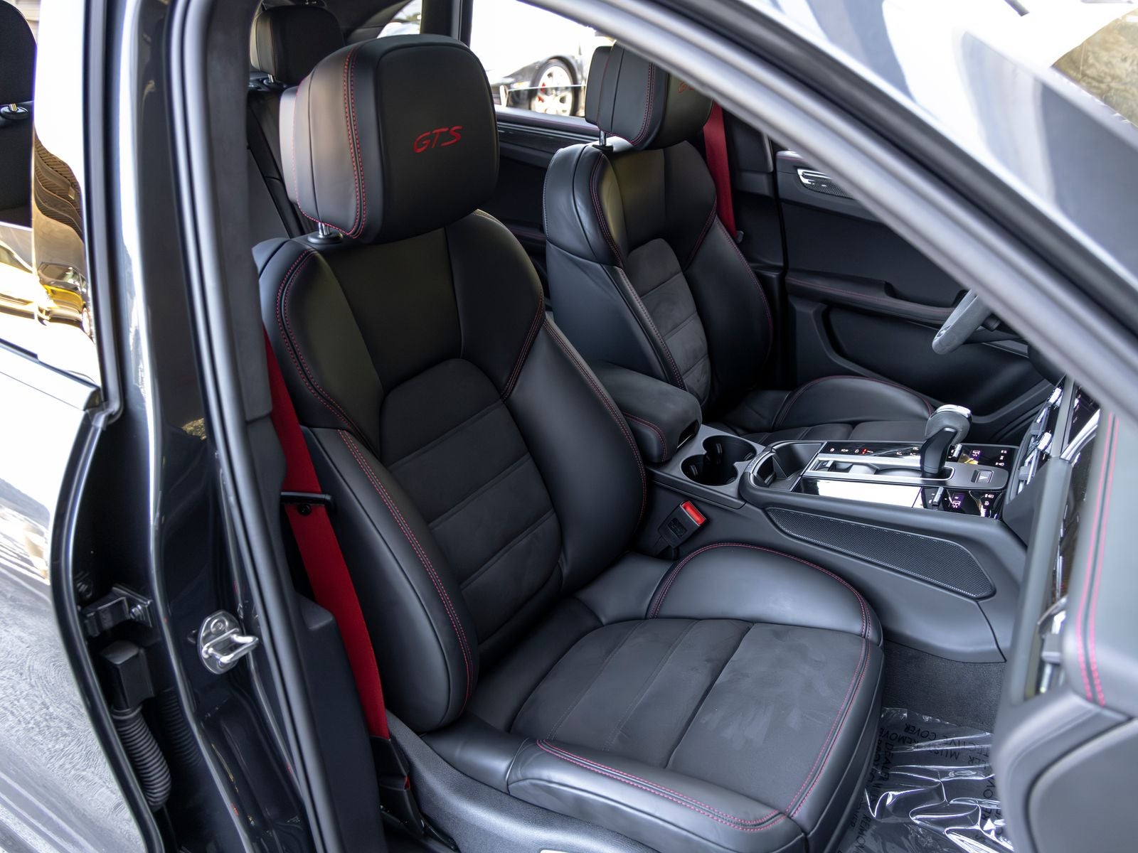 2023 Porsche Macan Macan GTS (MY23)