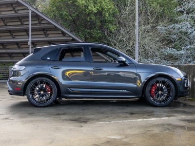 2023 Porsche Macan Macan GTS (MY23)