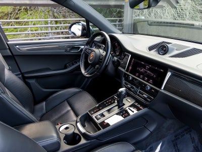 2023 Porsche Macan Macan GTS (MY23)