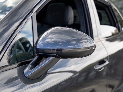 2024 Porsche Macan Macan GTS (MY24)