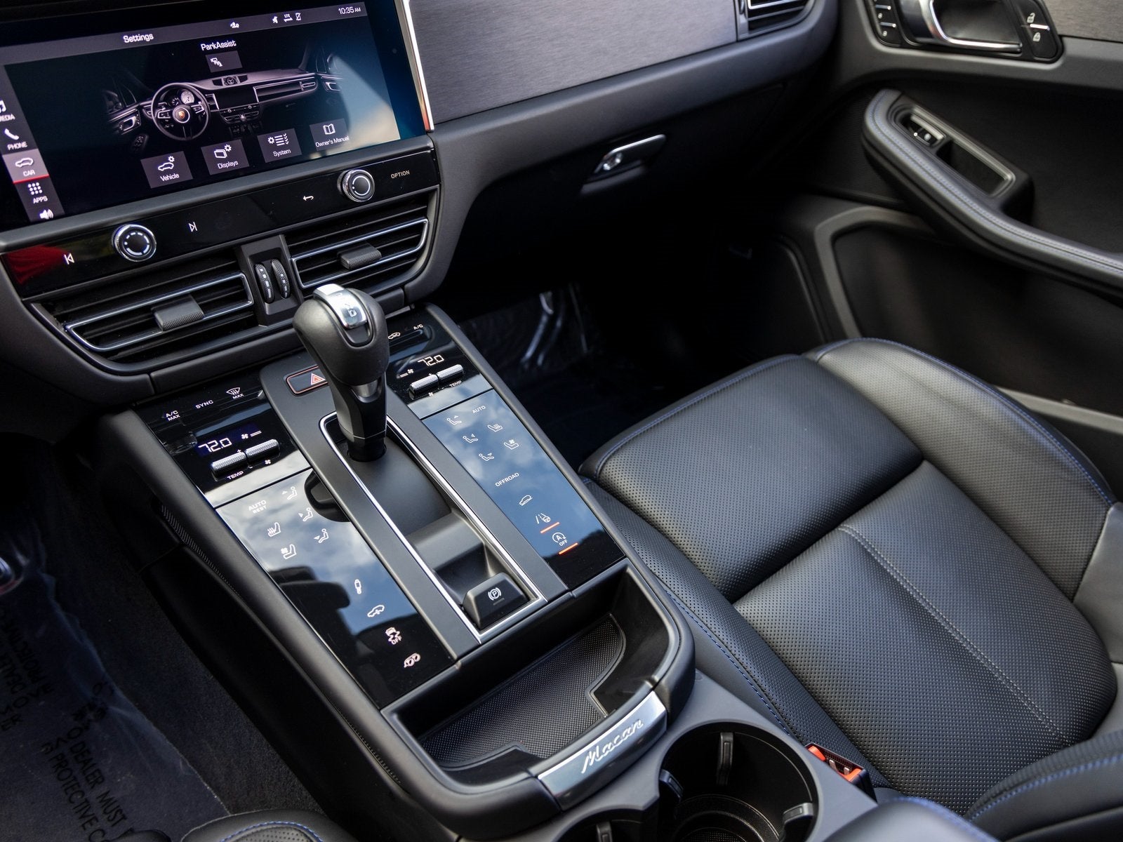 2024 Porsche Macan Macan GTS (MY24)