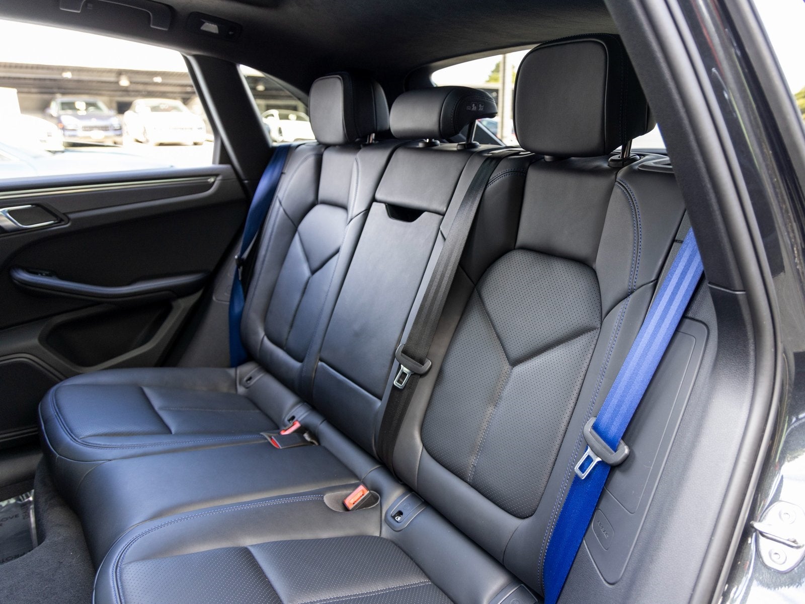 2024 Porsche Macan Macan GTS (MY24)