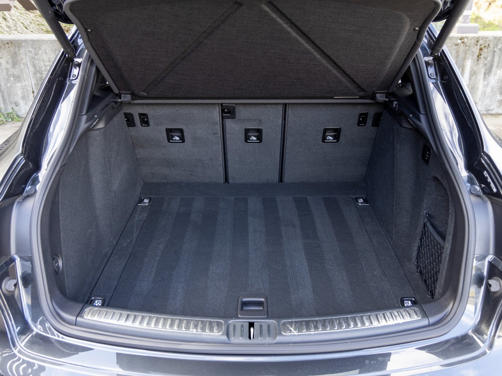 2024 Porsche Macan Macan GTS (MY24)