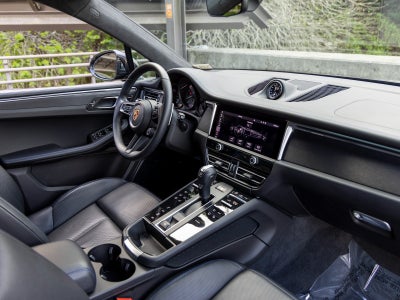 2024 Porsche Macan Macan GTS (MY24)