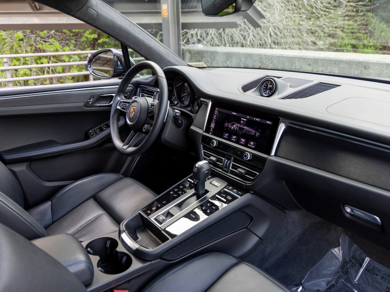 2024 Porsche Macan Macan GTS (MY24)