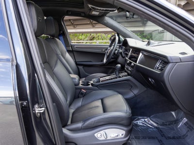 2024 Porsche Macan Macan GTS (MY24)