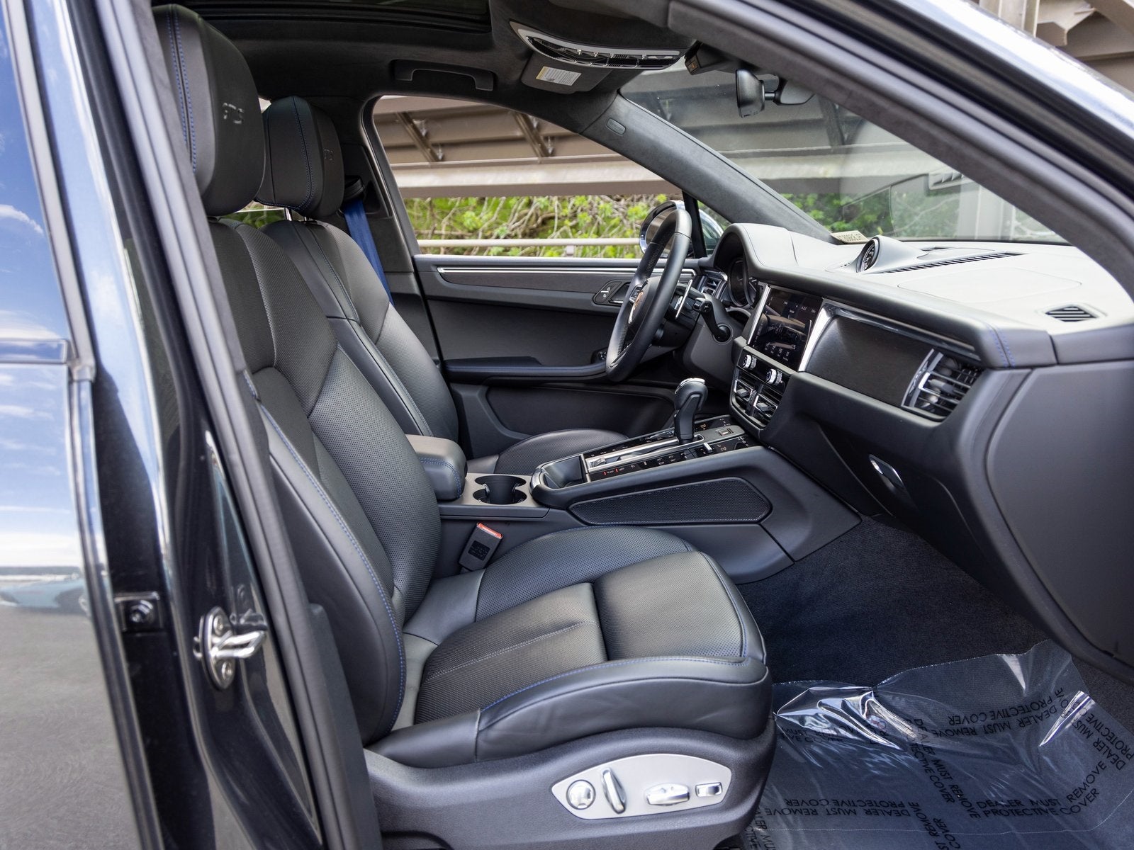 2024 Porsche Macan Macan GTS (MY24)