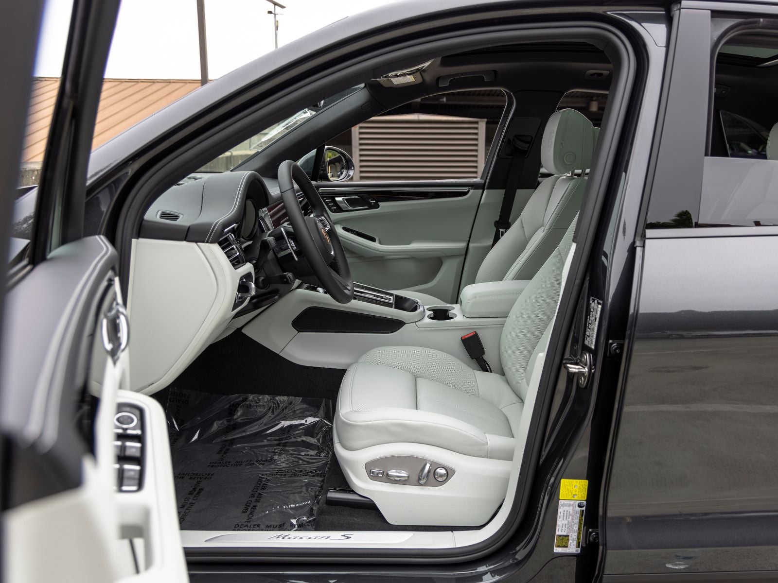 2026 Porsche Macan Macan S