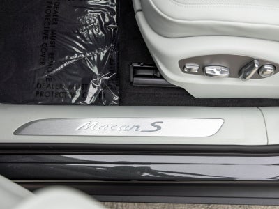 2026 Porsche Macan Macan S