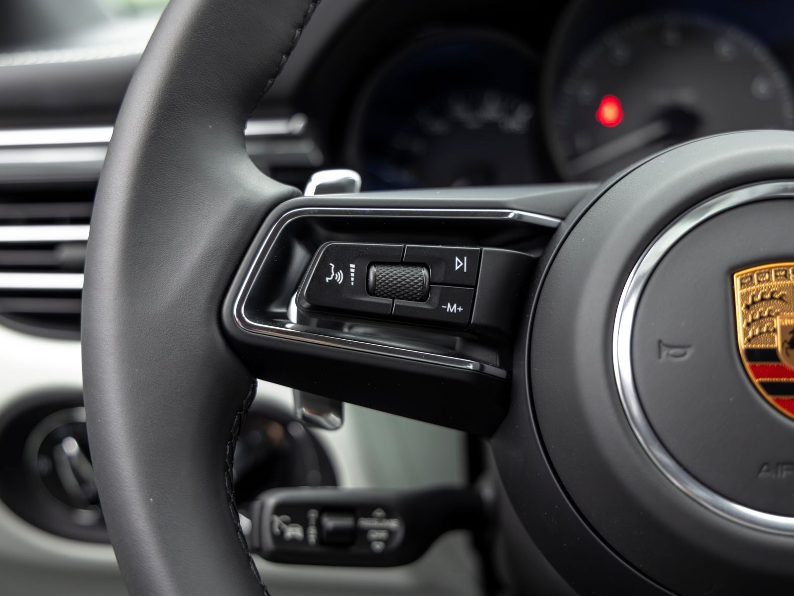 2026 Porsche Macan Macan S