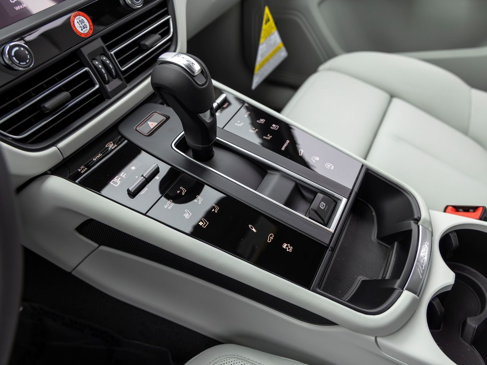 2026 Porsche Macan Macan S