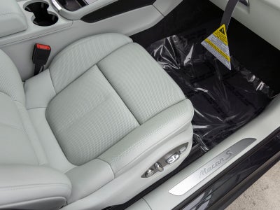 2026 Porsche Macan Macan S