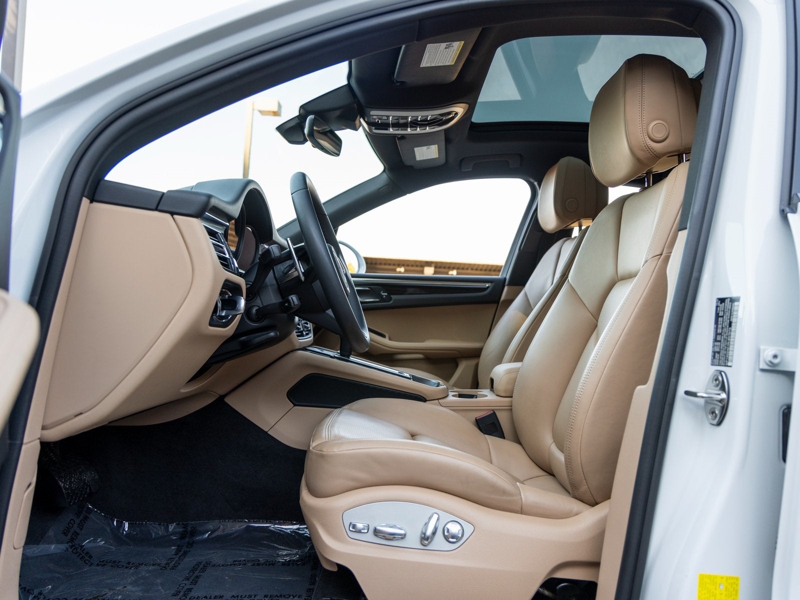 2023 Porsche Macan Macan S (MY23)