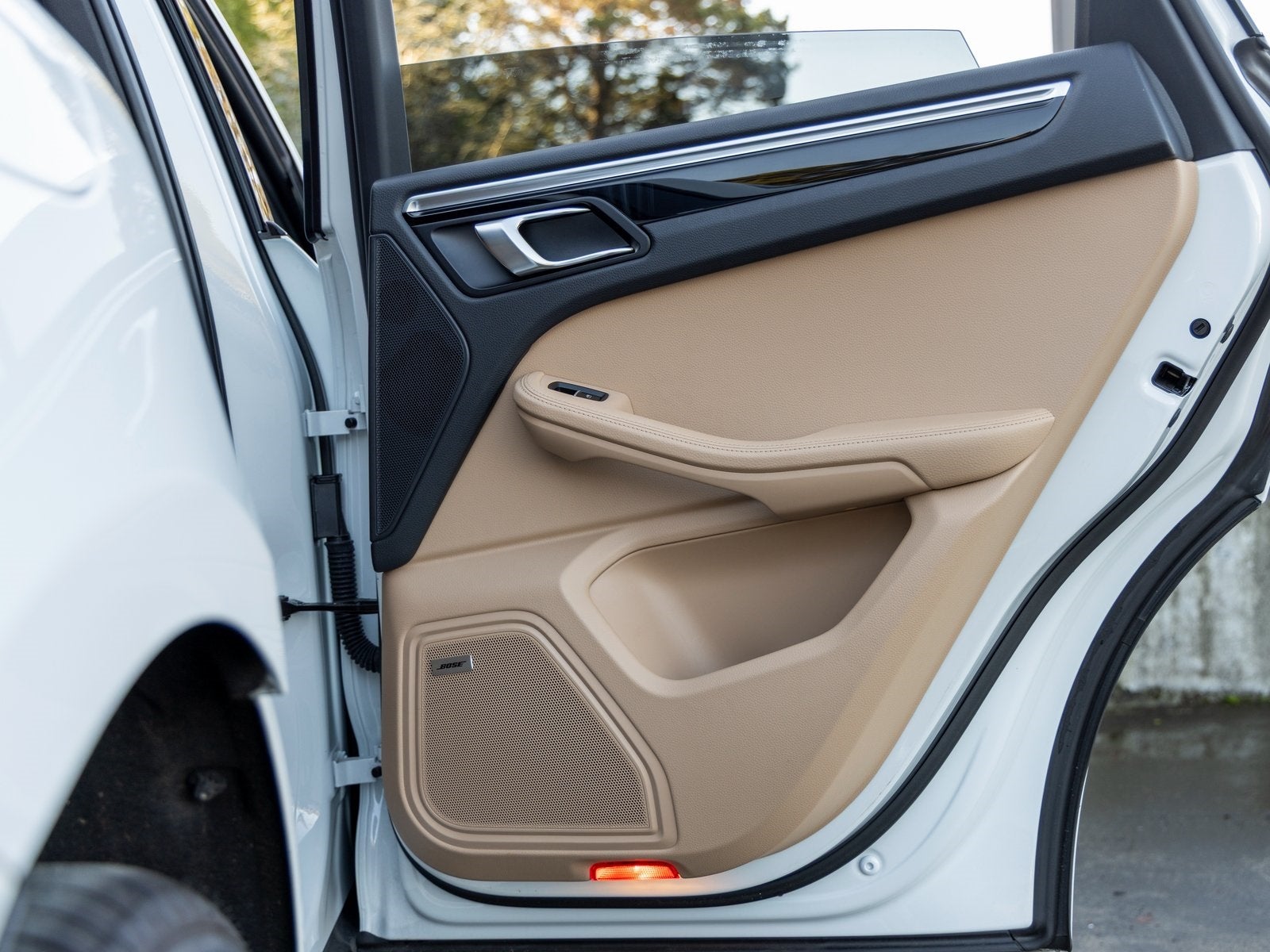 2023 Porsche Macan Macan S (MY23)