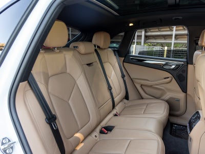 2023 Porsche Macan Macan S (MY23)