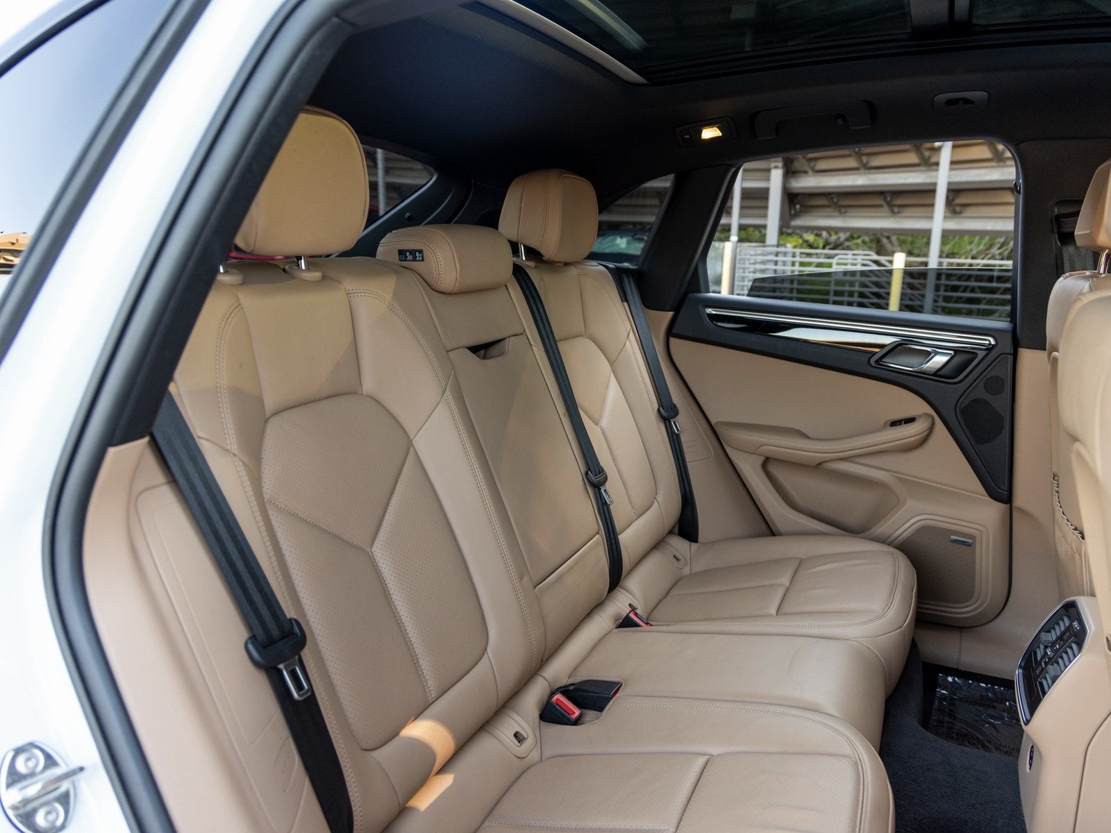 2023 Porsche Macan Macan S (MY23)