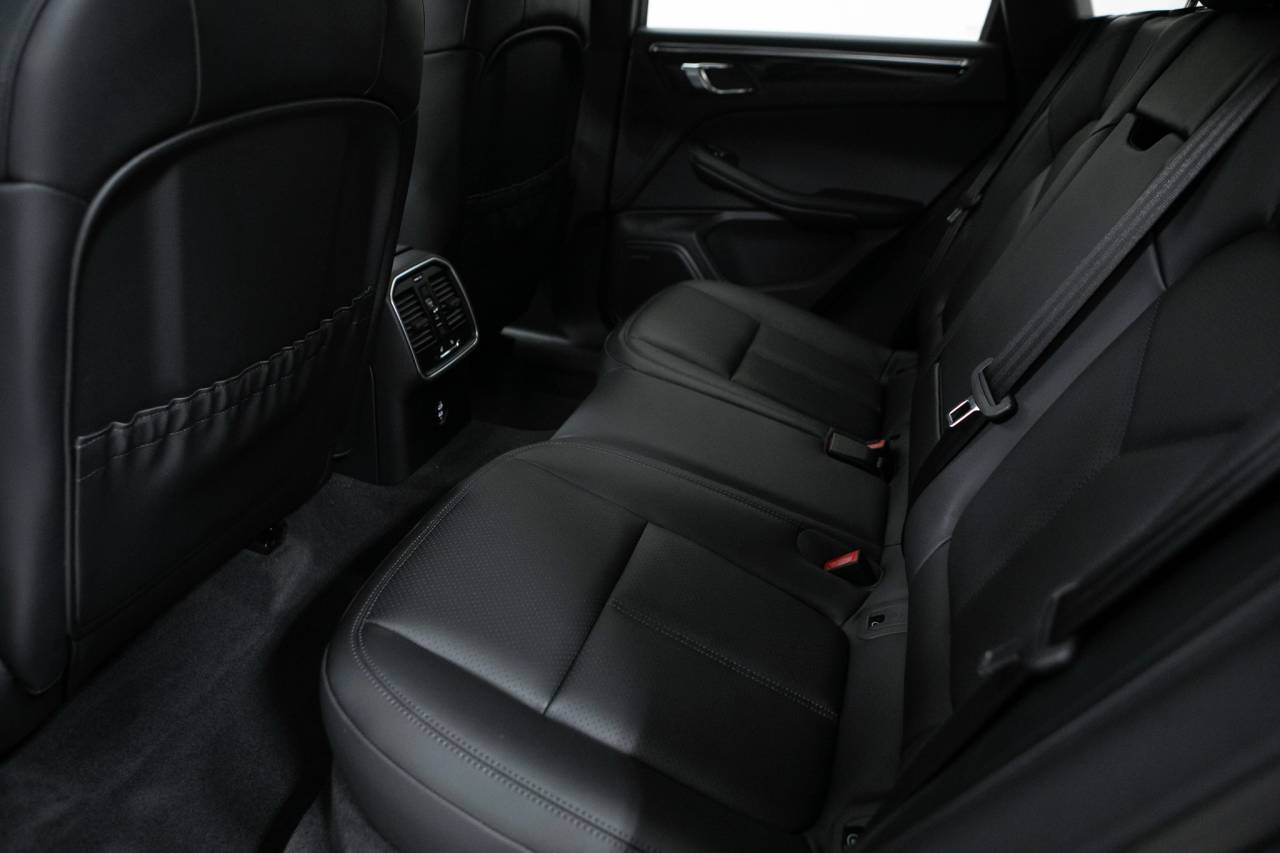 2026 Porsche Macan Macan S