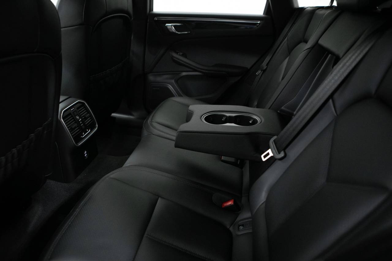 2026 Porsche Macan Macan S