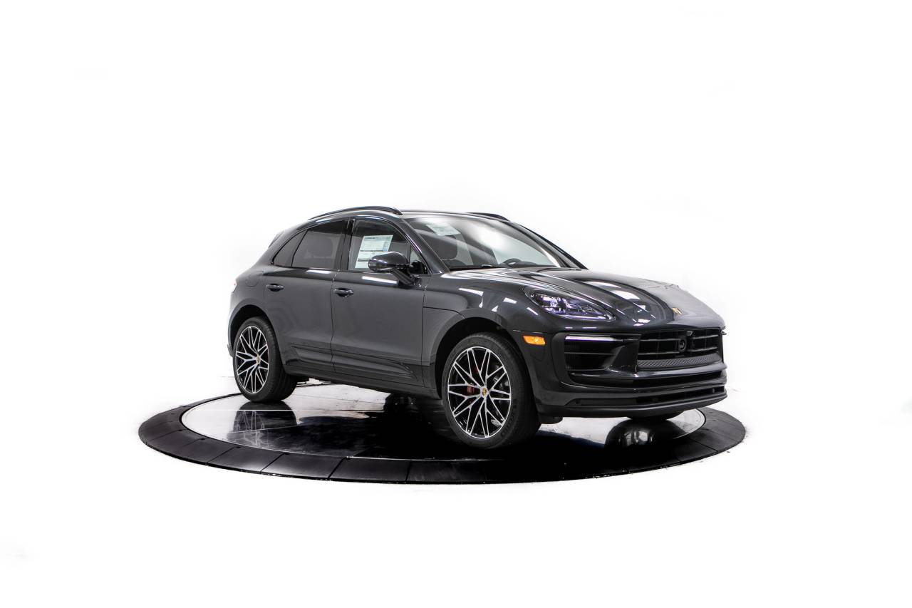 2026 Porsche Macan Macan S