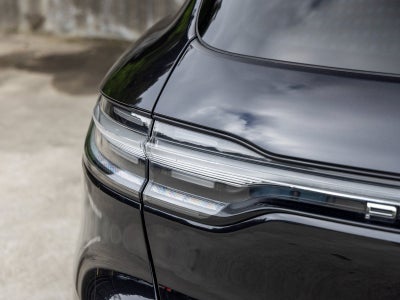 2025 Porsche Macan Macan S