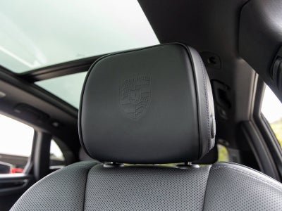 2025 Porsche Macan Macan S