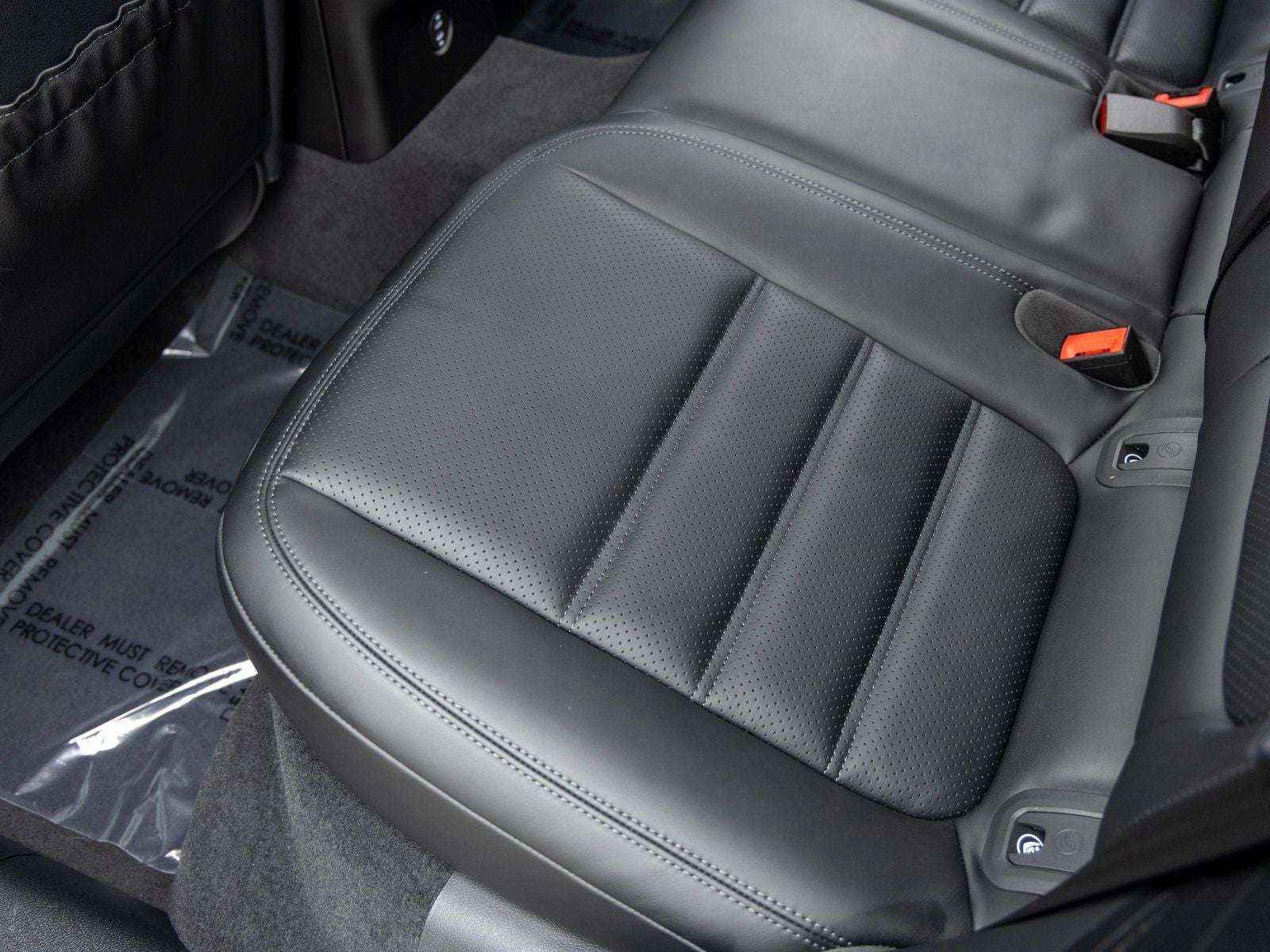 2025 Porsche Macan Macan S