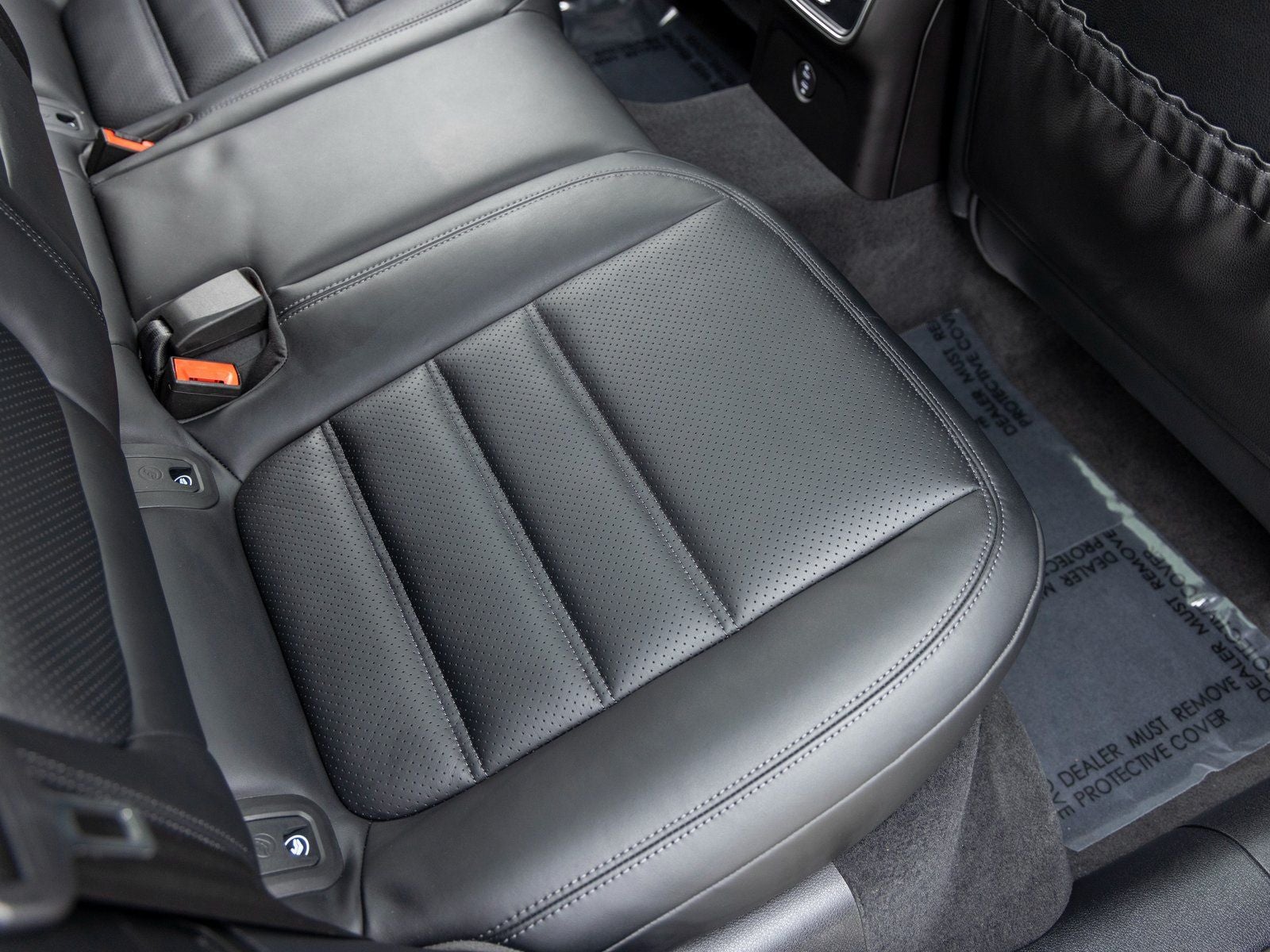 2025 Porsche Macan Macan S