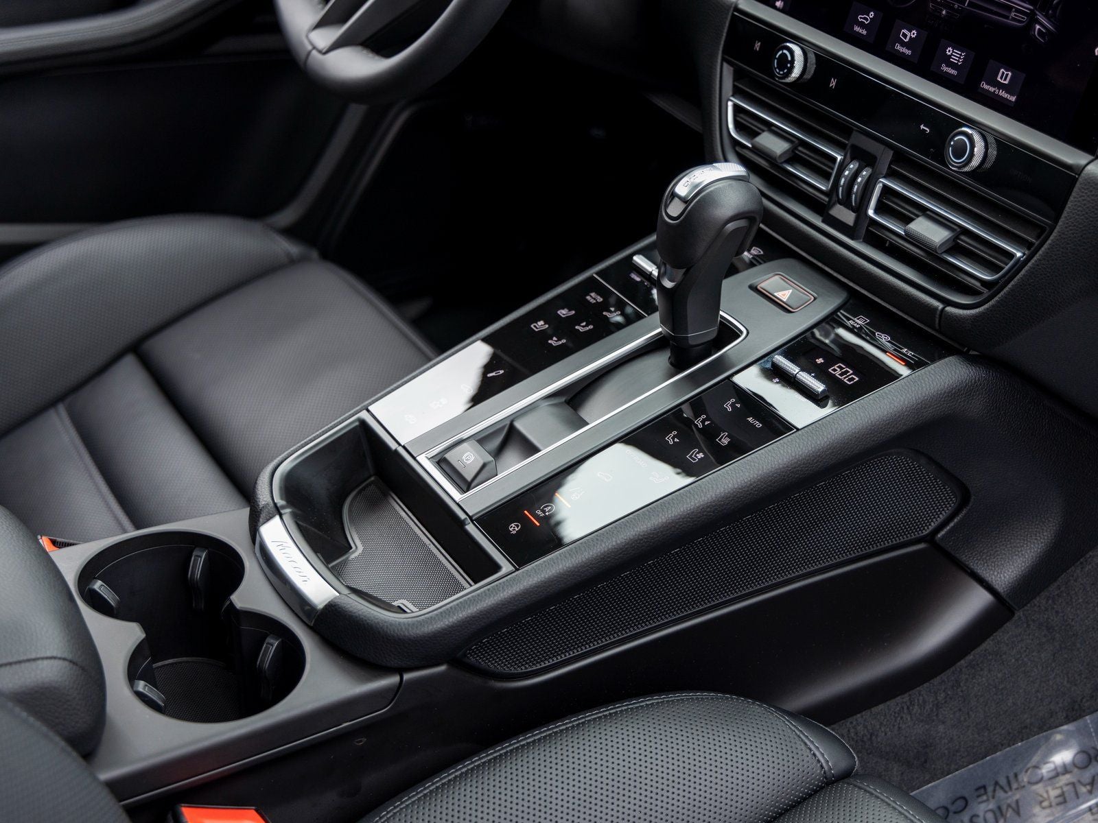 2025 Porsche Macan Macan S