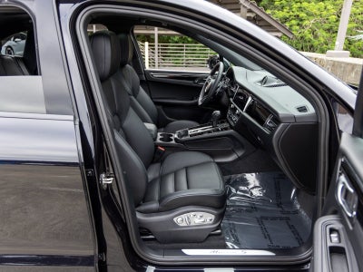 2025 Porsche Macan Macan S