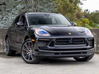 2025 Porsche Macan Macan S