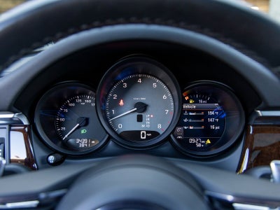 2023 Porsche Macan Macan S (MY23)