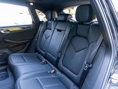 2023 Porsche Macan Macan S (MY23)