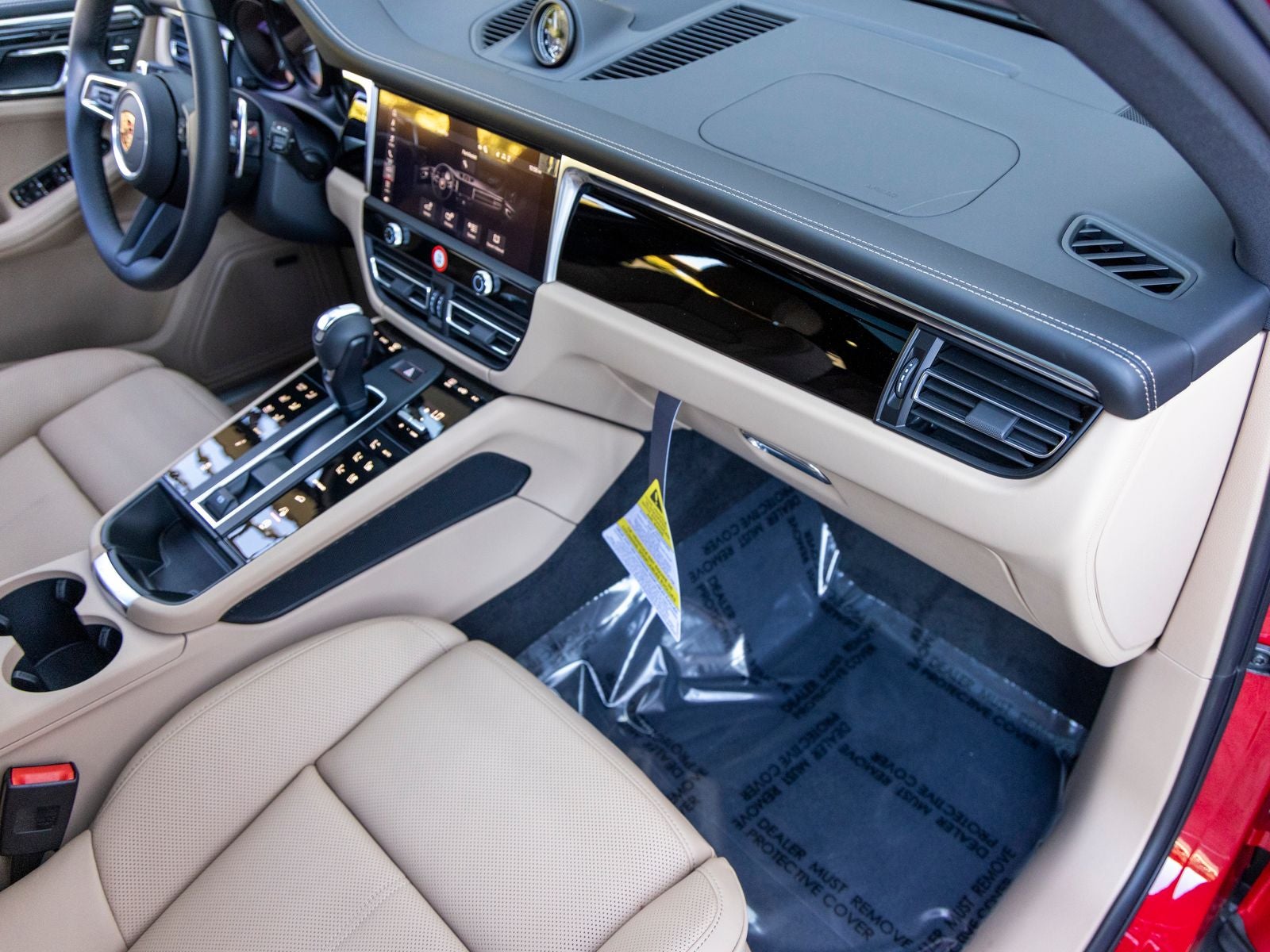 2026 Porsche Macan Macan S