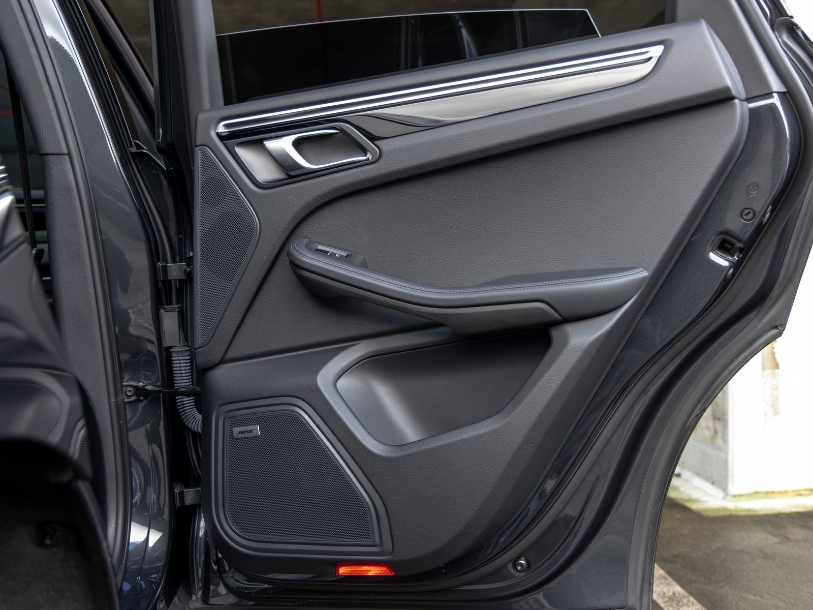 2022 Porsche Macan S