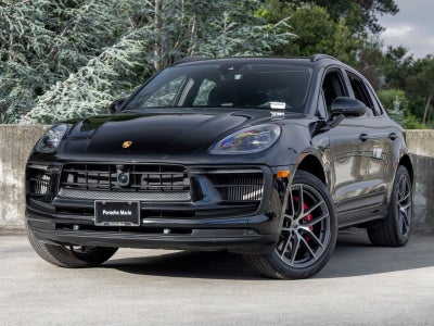 2022 Porsche Macan S