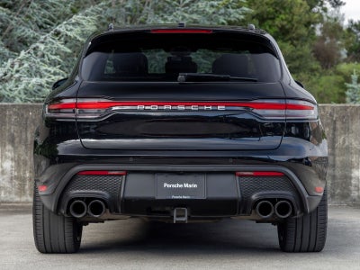 2022 Porsche Macan S