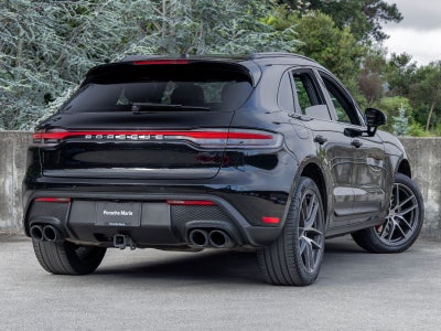 2022 Porsche Macan S